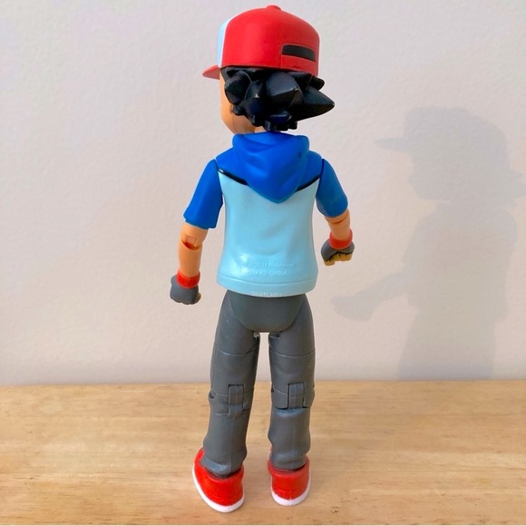 2011 Pokemon Ash Ketchum 7” Action Figure Jakks - Picture 3 of 6